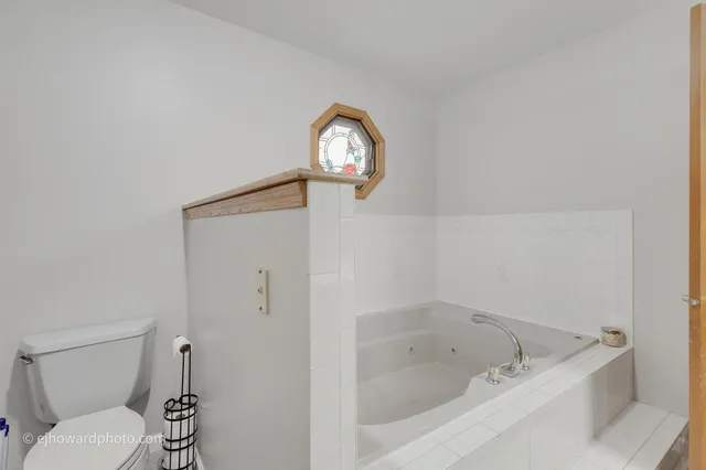 $599,000 | 2821 Abbington Drive, New Lenox, IL 60451