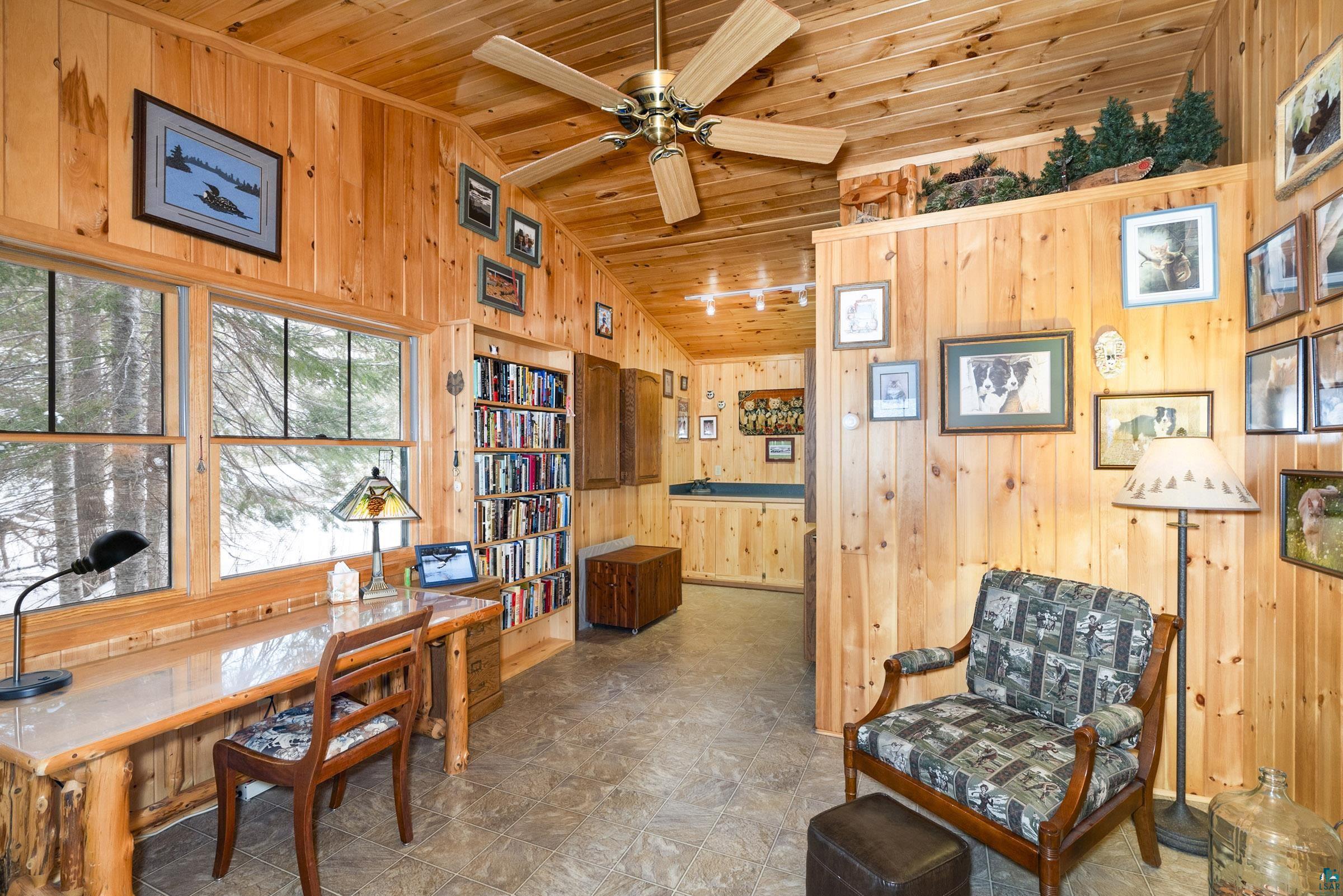 4919 N Road Grand Marais, MN 55604 - Photo 32 of 50 Guest Cabin