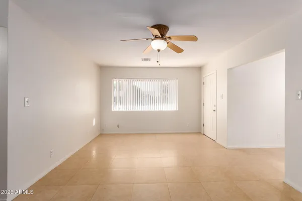 $1,599 | 2102 East Oak Street, Phoenix, AZ 85006