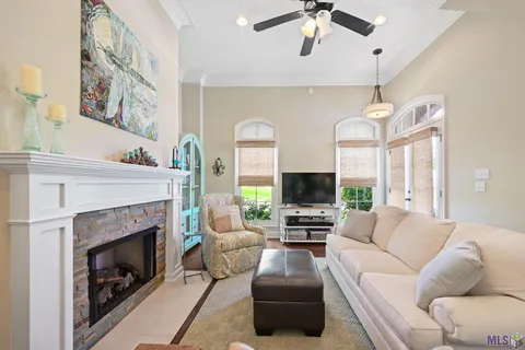 $320,000 | 14009 Cirrus Drive, Baton Rouge, LA 70810