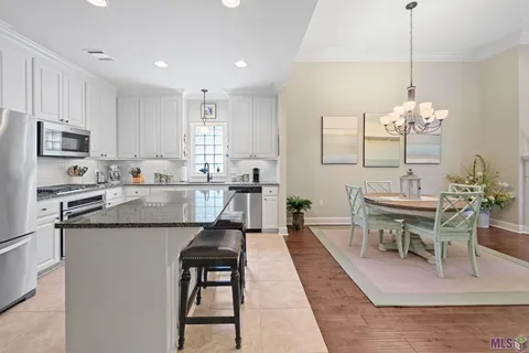 $320,000 | 14009 Cirrus Drive, Baton Rouge, LA 70810
