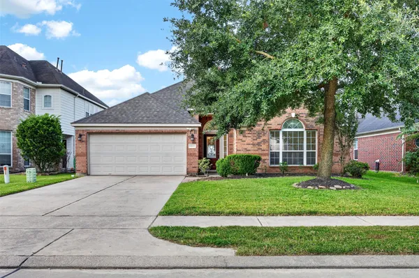 $2,375 | 18631 Cypress Lake Village Drive, Cypress, TX 77429