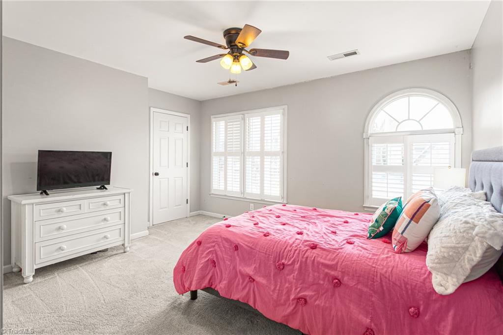 204 Georgetowne Drive Elon, NC 27244 - Photo 25 of 42