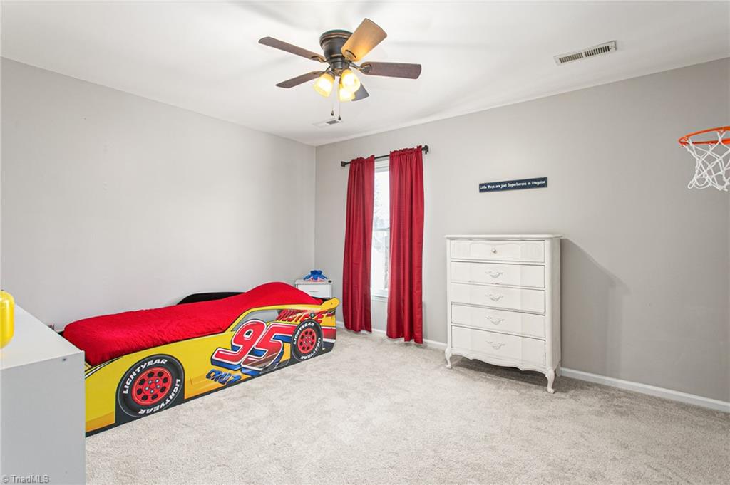 204 Georgetowne Drive Elon, NC 27244 - Photo 31 of 42