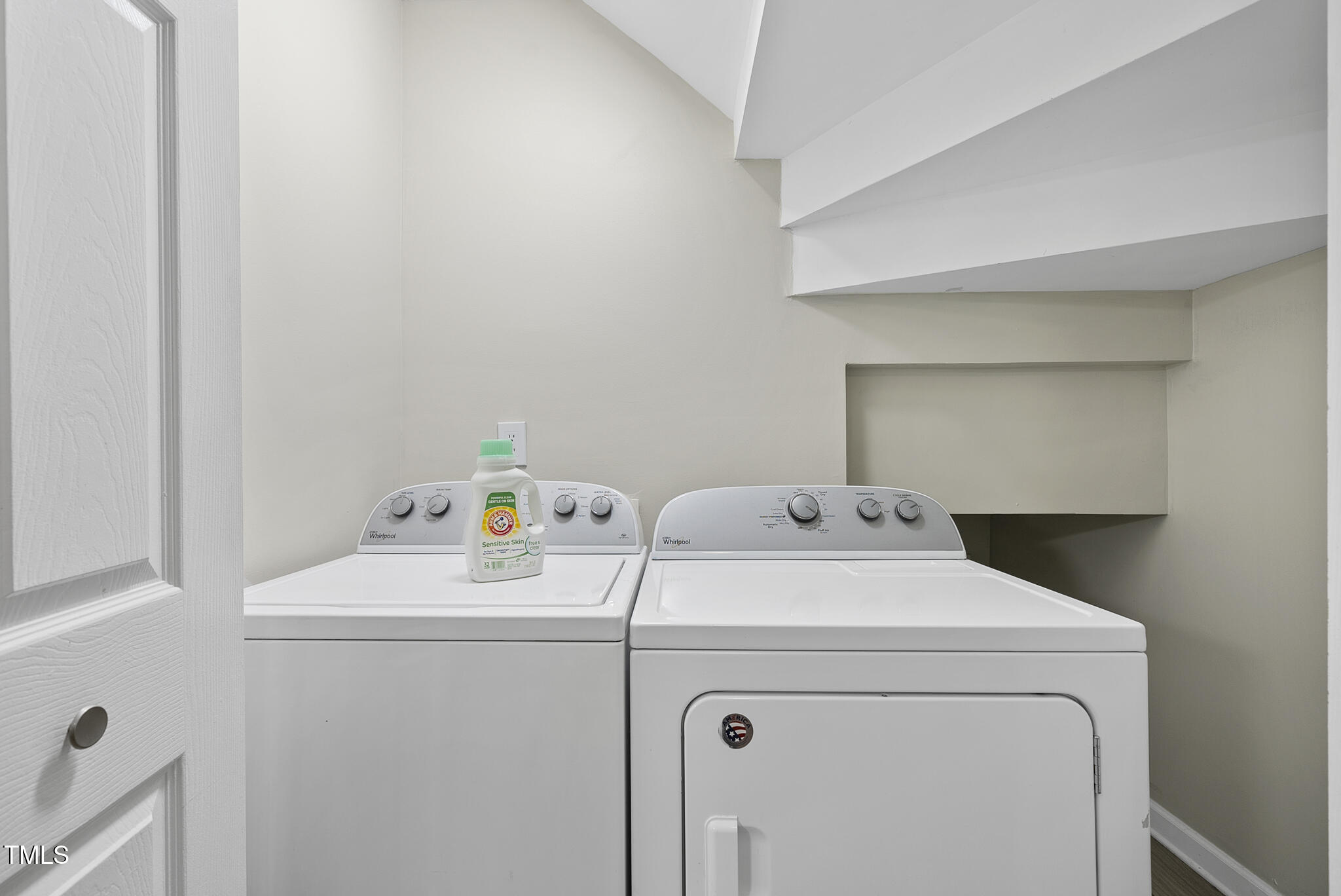 710 Powell Drive, Unit F Raleigh, NC 27606 - Photo 16 of 32 a utility room with dryer and washer