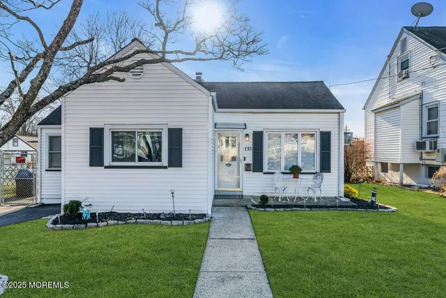 $455,000 | 135 High Street, Piscataway, NJ 08854