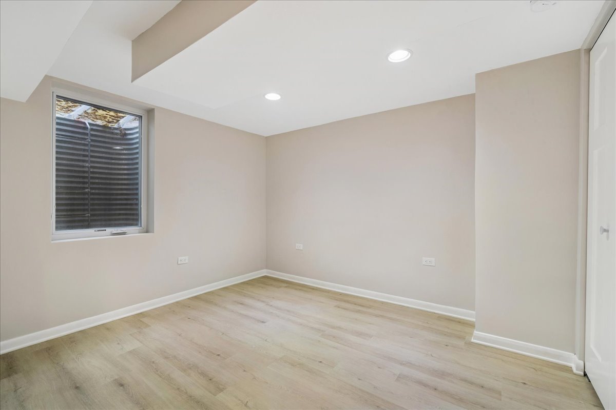 1812 Winthrop Road Highland Park, IL 60035 - Photo 26 of 32