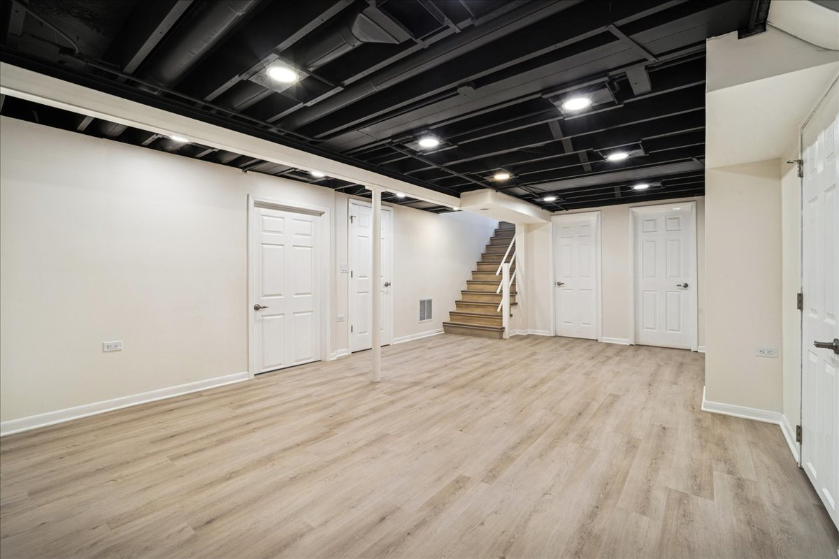 1812 Winthrop Road Highland Park, IL 60035 - Photo 28 of 32