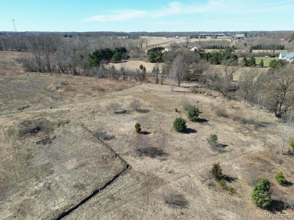 3560 South Creek Road Rochester, MI 48306 - Photo 10 of 21