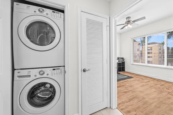 $335,000 | 1203 Town Center Drive, Unit 202, Jupiter, FL 33458