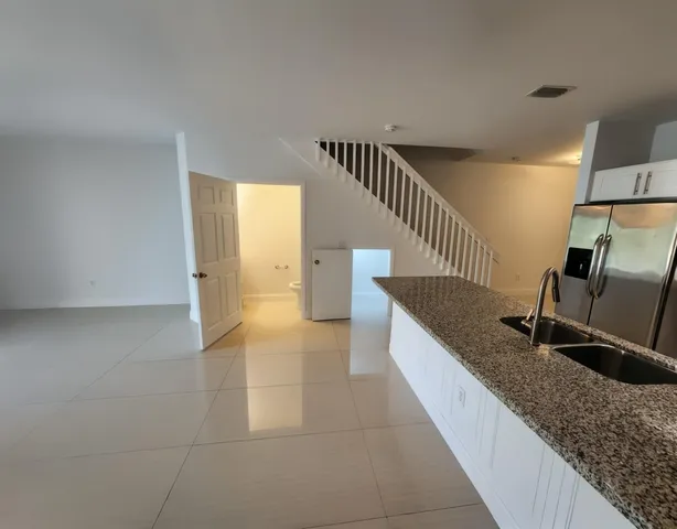 $2,300 | 5067 Southeast Mariner Garden Circle, Stuart, FL 34997