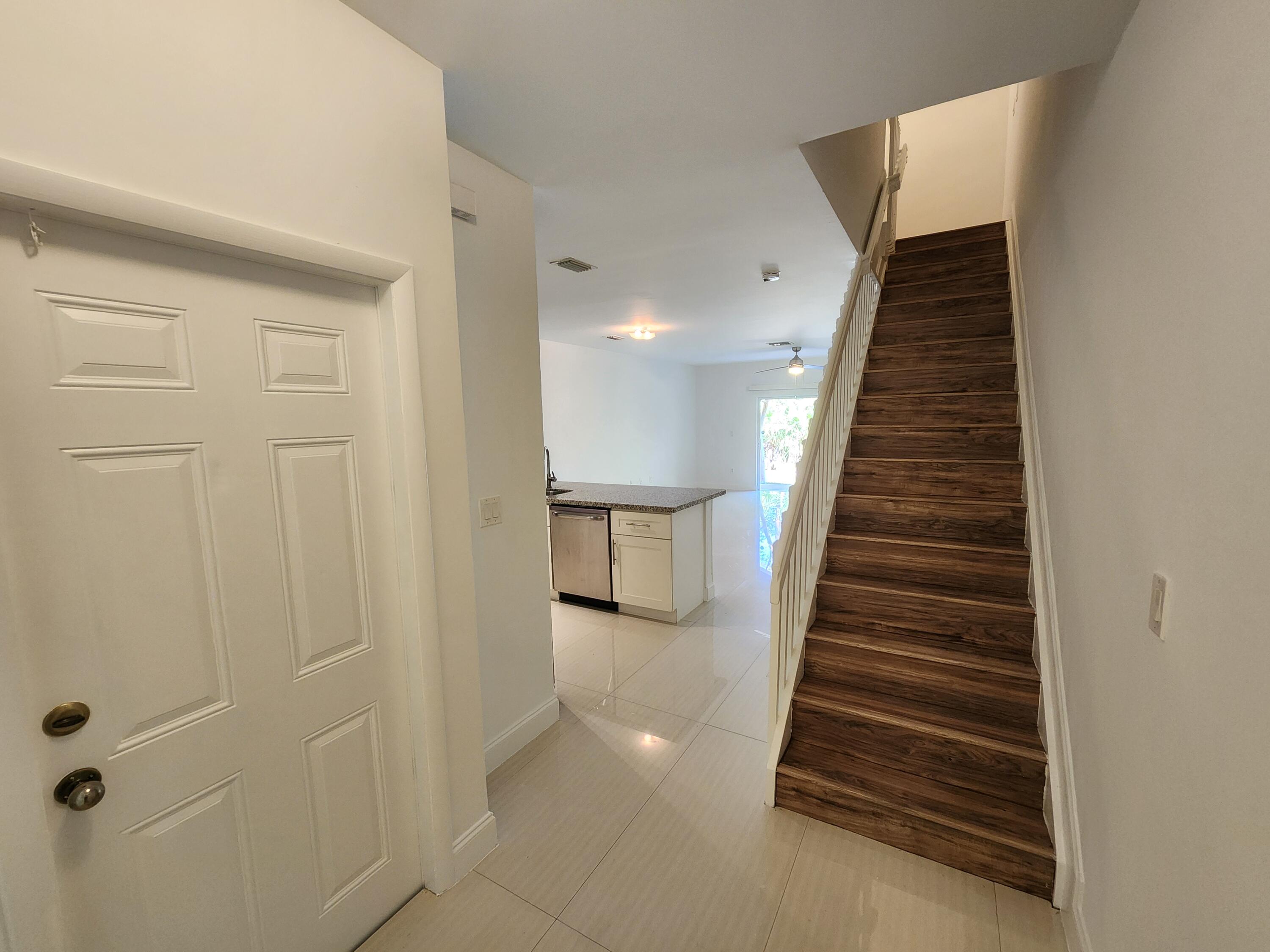 5067 Southeast Mariner Garden Circle Stuart, FL 34997 - Photo 8 of 18 20251210_112143