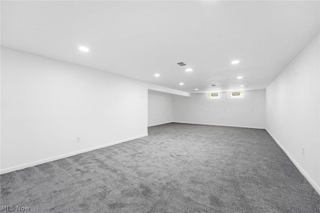 6370 Manchester Road Parma, OH 44129 - Photo 25 of 31 Gallery Image 25