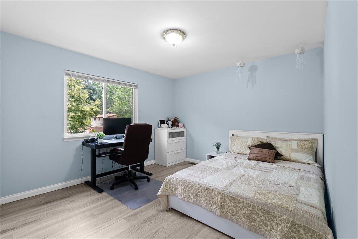 43009 Arlington Road Canton, MI 48187 - Photo 21 of 37 23 (1)