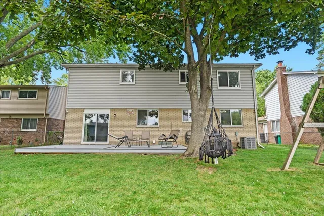 $424,500 | 43009 Arlington Road, Canton, MI 48187