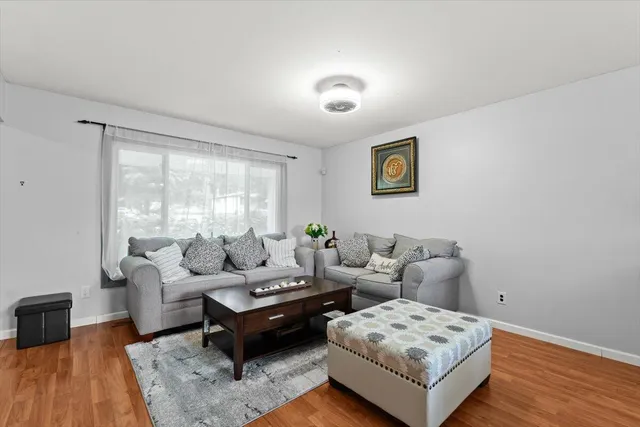 $424,500 | 43009 Arlington Road, Canton, MI 48187