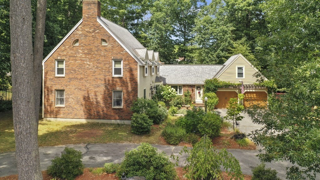 80 Bennett Street Hudson, MA 01749 - Photo 2 of 42 Gallery Image 2