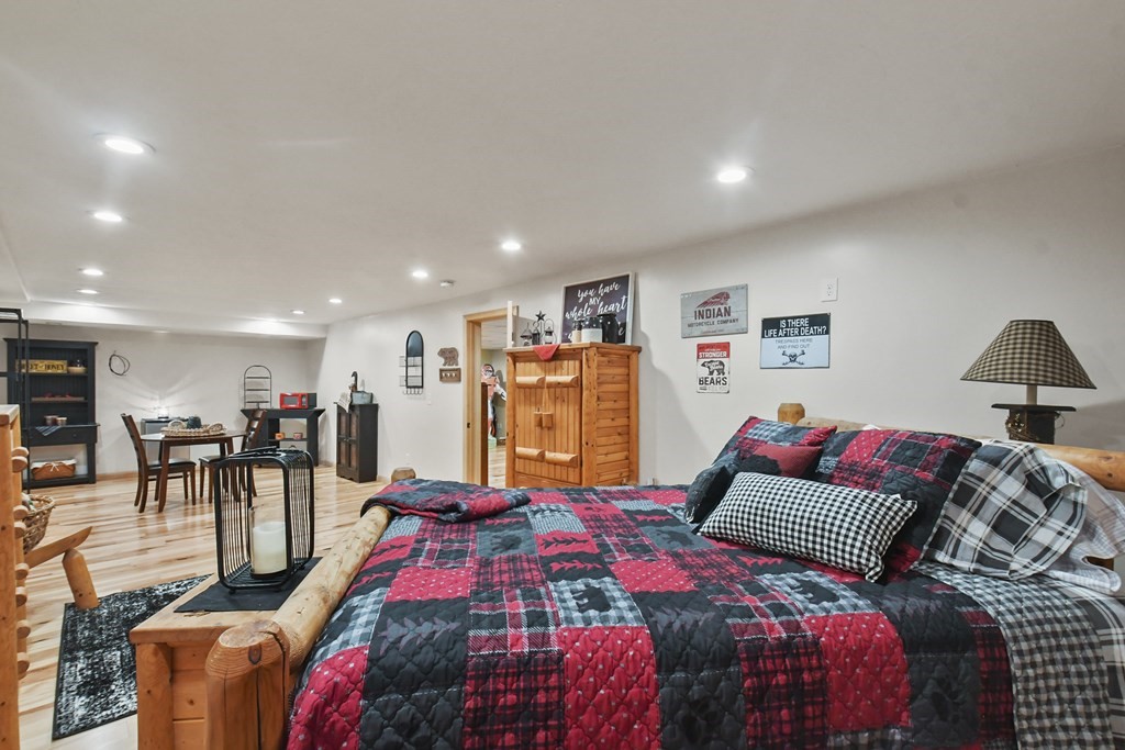 80 Bennett Street Hudson, MA 01749 - Photo 33 of 42 Gallery Image 33
