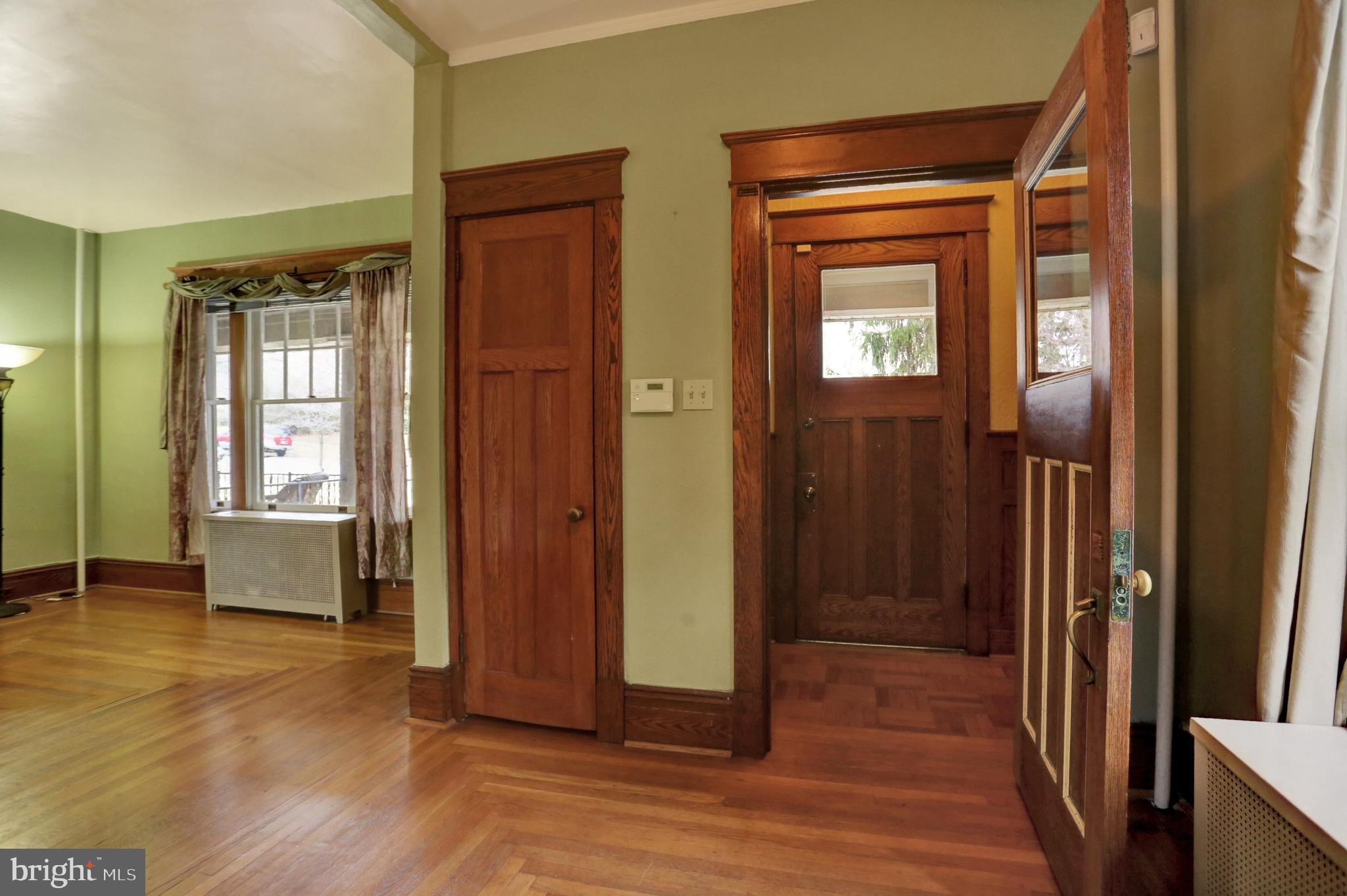 214 Hillside Road Harrisburg, PA 17104 - Photo 16 of 38 Gallery Image 16