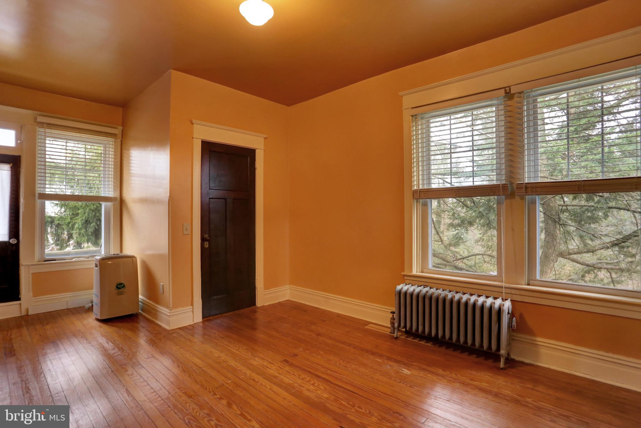214 Hillside Road Harrisburg, PA 17104 - Photo 18 of 38 Gallery Image 18