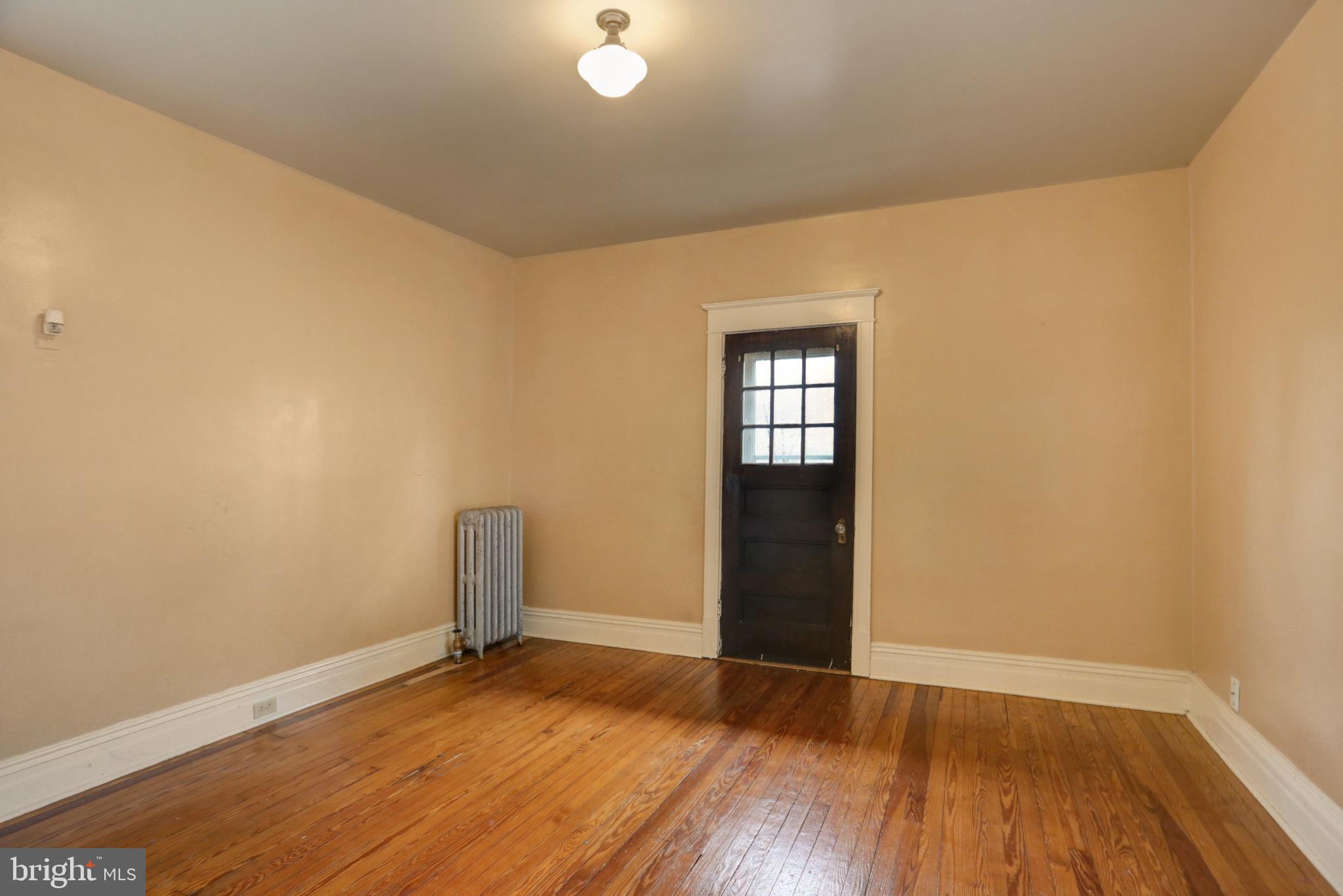 214 Hillside Road Harrisburg, PA 17104 - Photo 24 of 38 Gallery Image 24