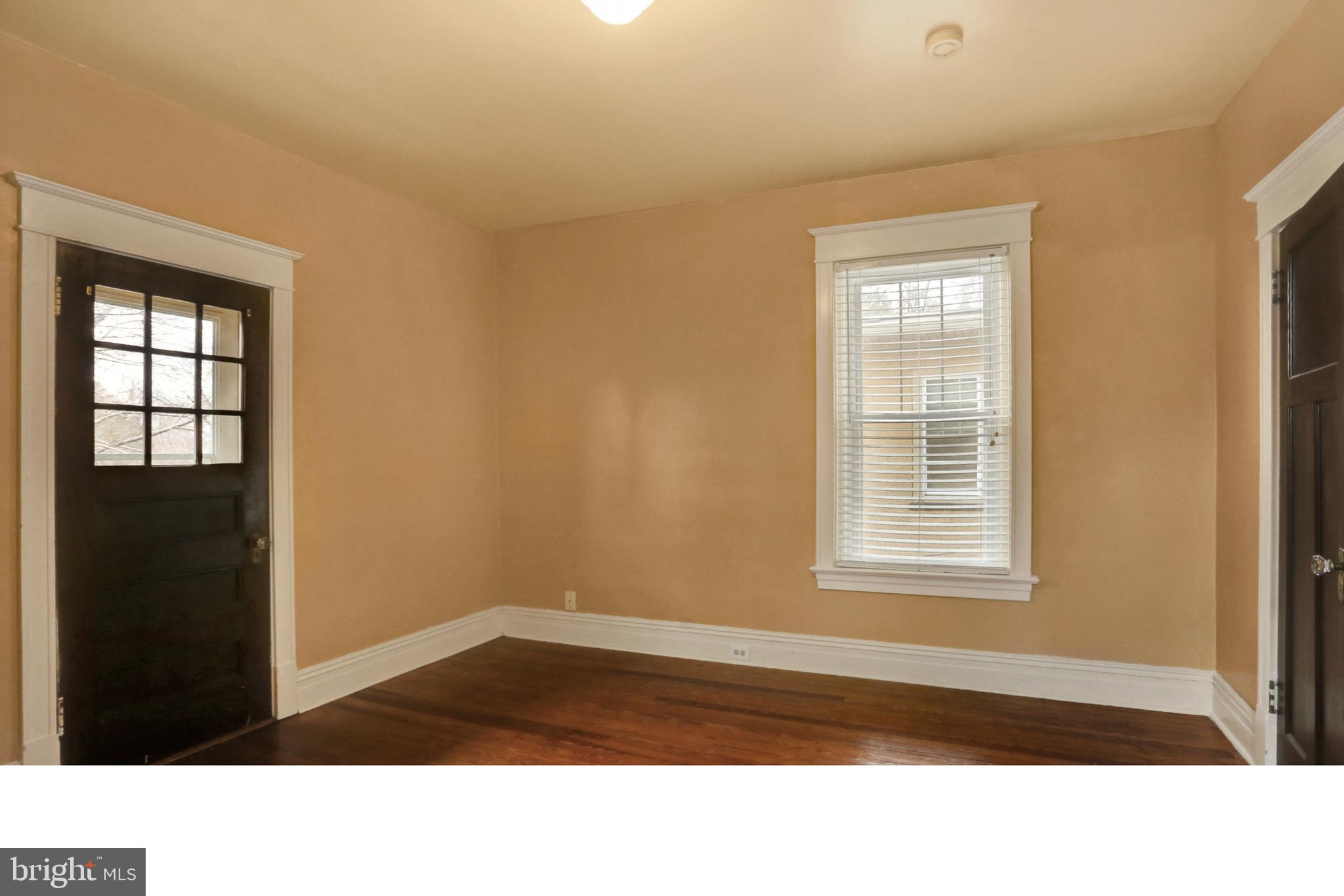 214 Hillside Road Harrisburg, PA 17104 - Photo 25 of 38 Gallery Image 25