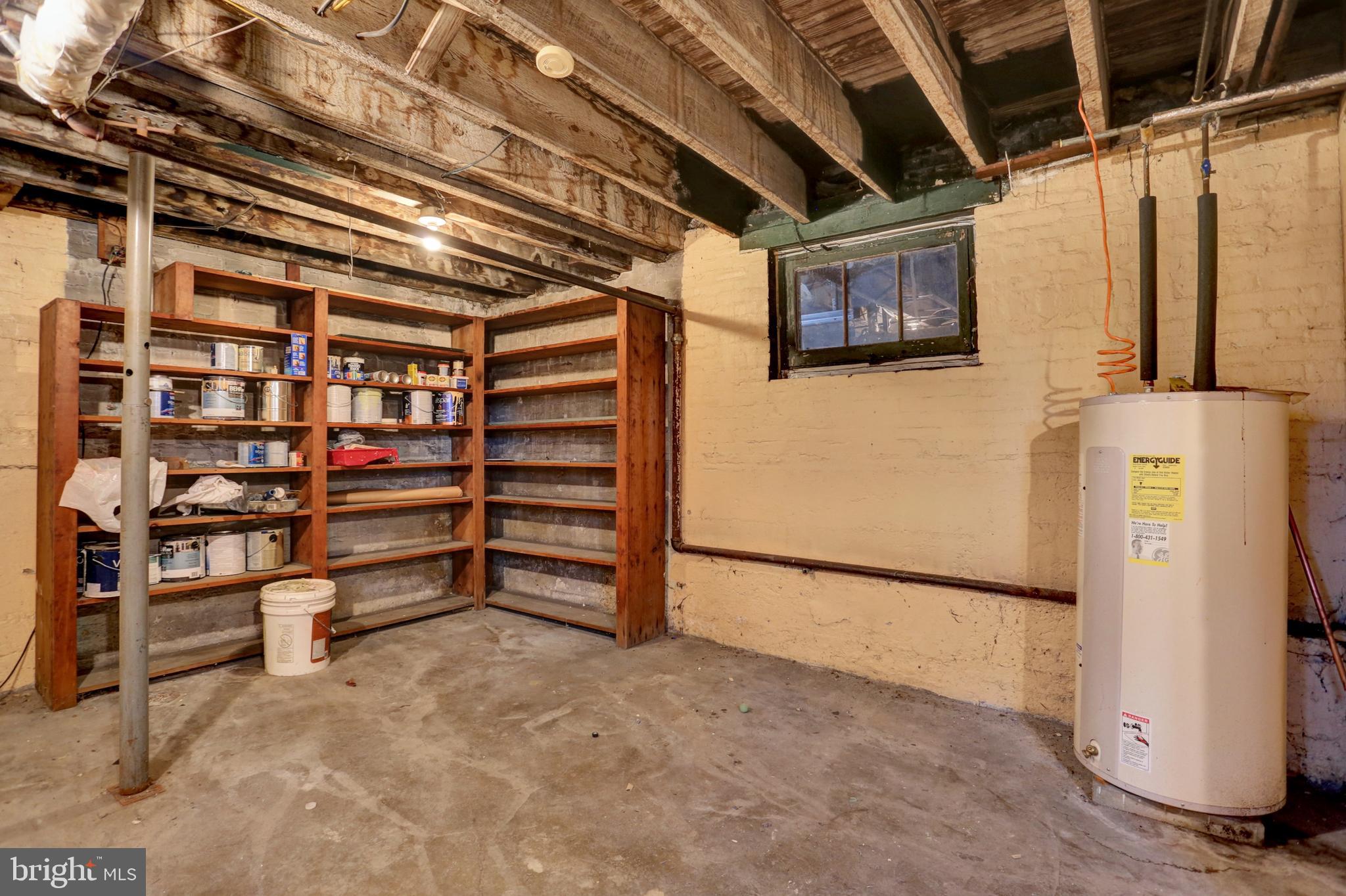 214 Hillside Road Harrisburg, PA 17104 - Photo 10 of 38 Gallery Image 10