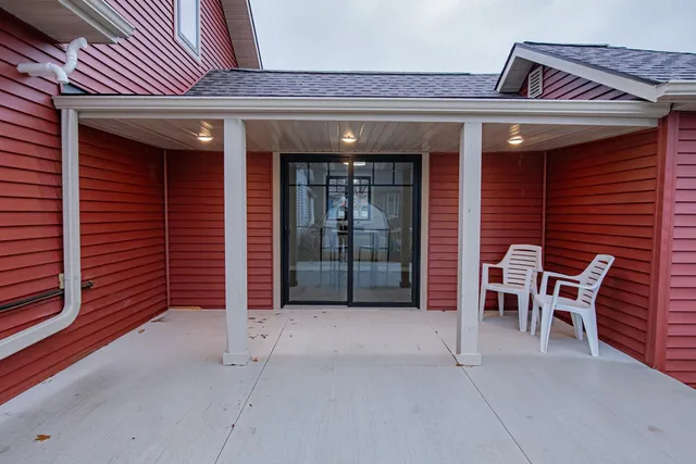 $249,900 | 602 East 8th Street, Winona, MN 55987