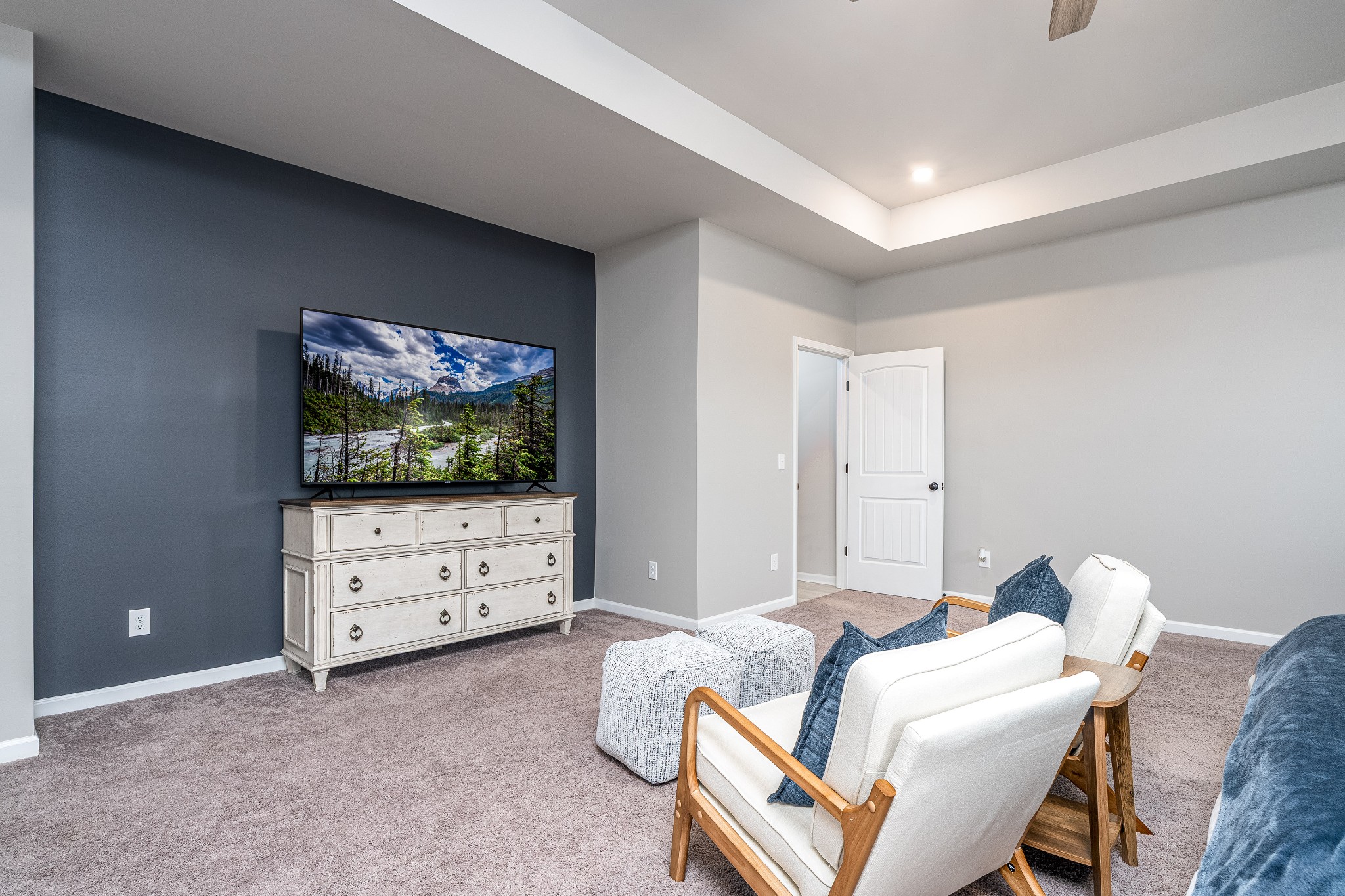 2991 Timewinder Way Columbia, TN 38401 - Photo 26 of 33 a living room with furniture and a flat screen tv