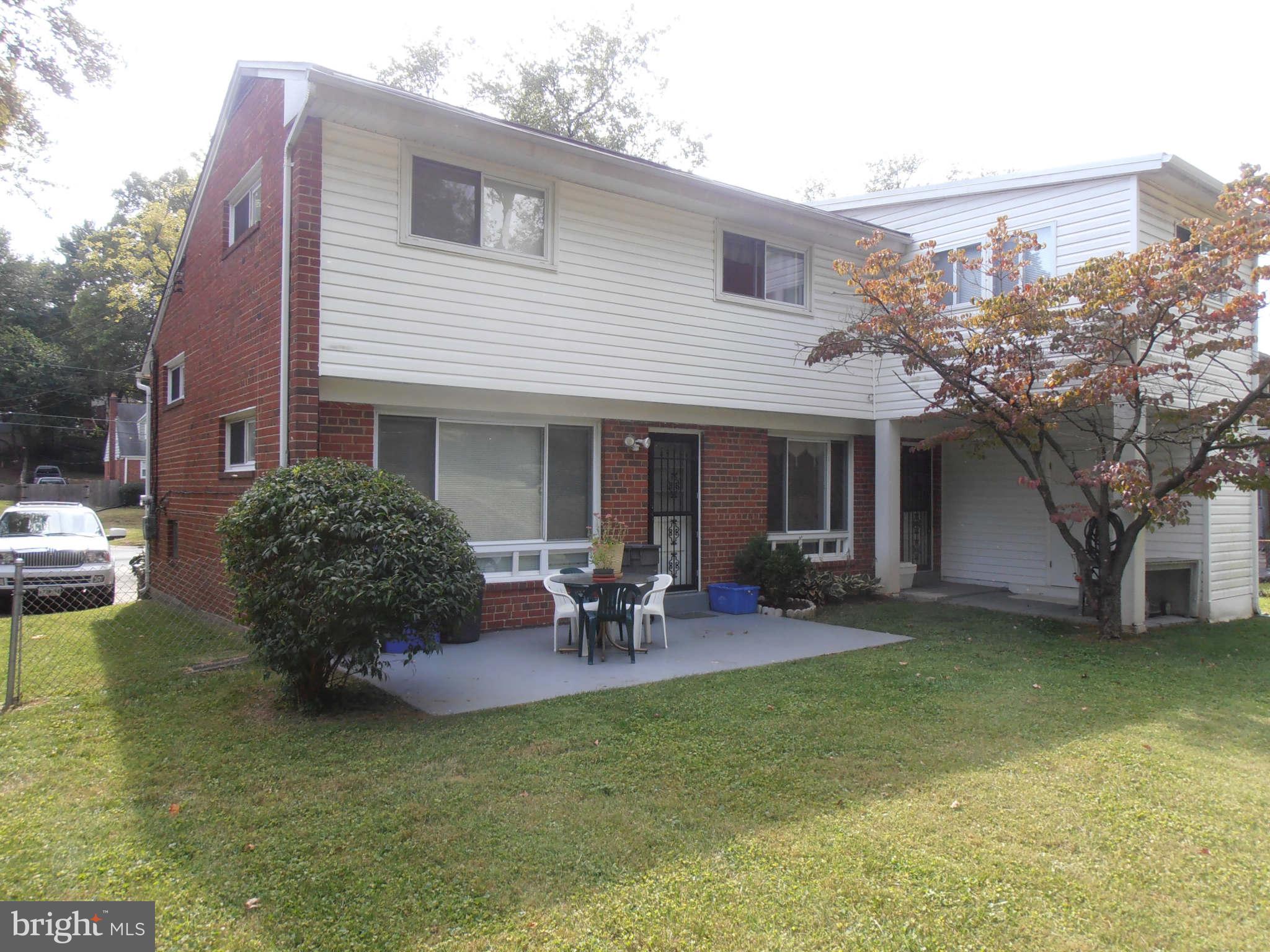 12925 Dean Road Silver Spring, MD 20906 - Photo 3 of 11 Exterior (Rear)