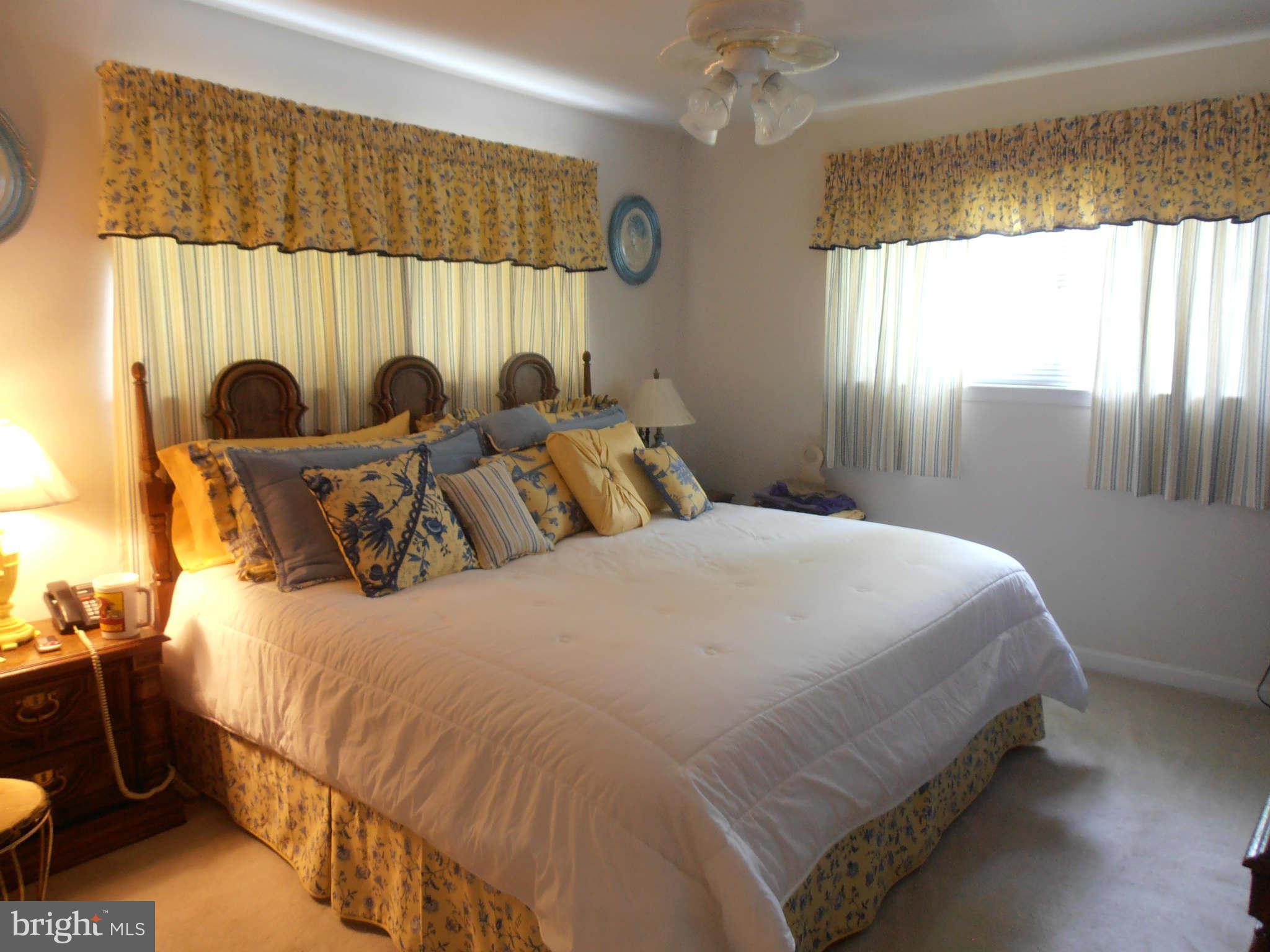 12925 Dean Road Silver Spring, MD 20906 - Photo 9 of 11 Bedroom (Master)