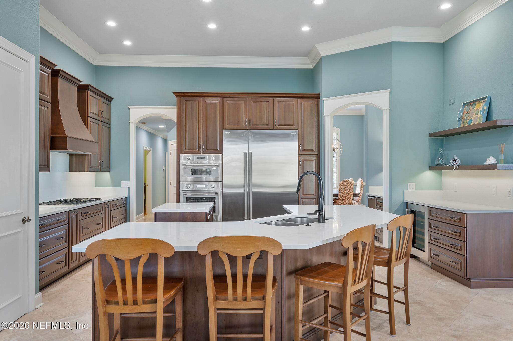 160 Governors Road Ponte Vedra Beach, FL 32082 - Photo 19 of 72 Kitchen Center Island