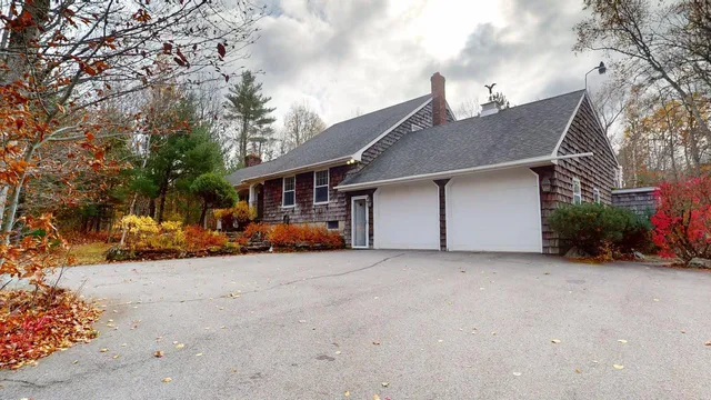 $550,000 | 90 Woodridge Road, Brewer, ME 04412