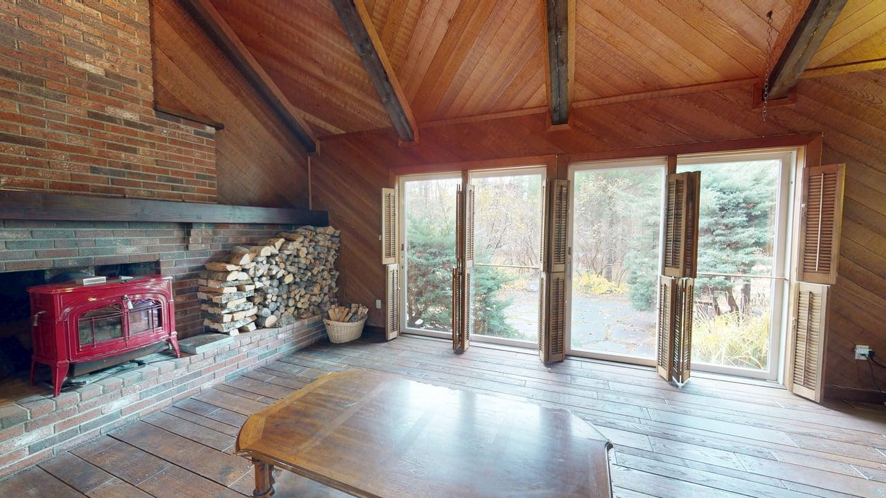 90 Woodridge Road Brewer, ME 04412 - Photo 9 of 74 Living Room with Cathedral Ceilings