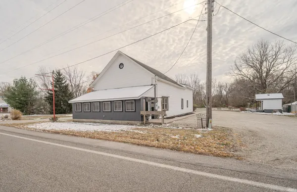 $250,000 | 8605 Highway 26, Rossville, IN 46065
