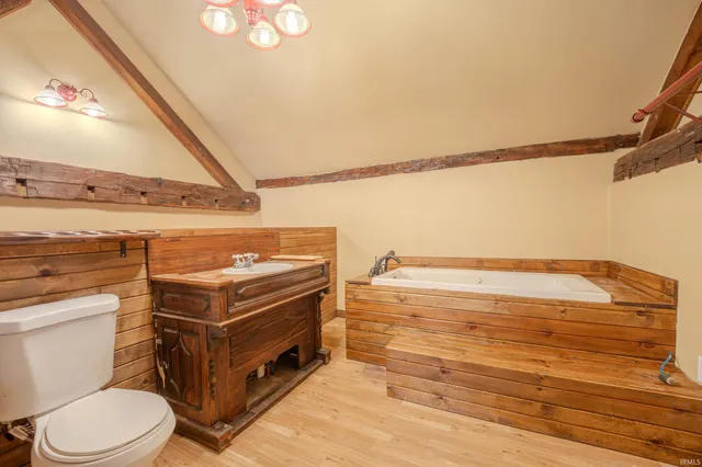 $299,900 | 8605 Highway 26, Rossville, IN 46065