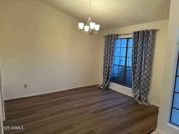 $569,900 | 3909 East Lavender Lane, Phoenix, AZ 85044