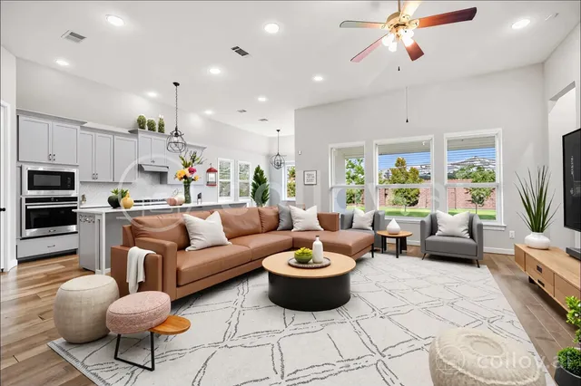 $718,888 | 5715 Caper Shores Lane, Sugar Land, TX 77479