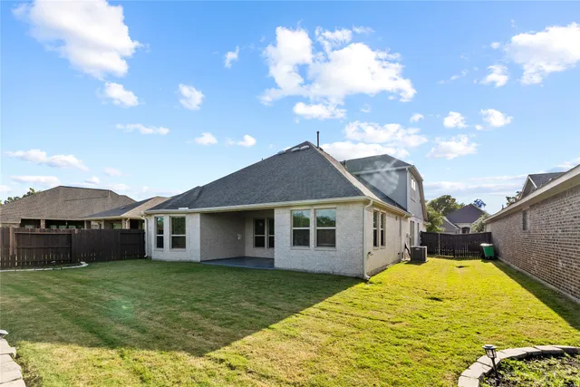 $718,888 | 5715 Caper Shores Lane, Sugar Land, TX 77479