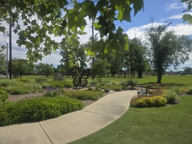 $718,888 | 5715 Caper Shores Lane, Sugar Land, TX 77479