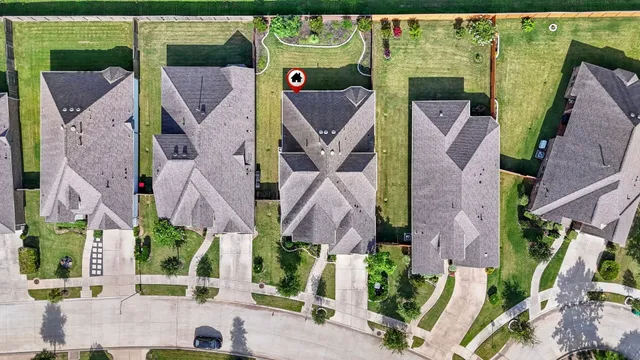 $718,888 | 5715 Caper Shores Lane, Sugar Land, TX 77479