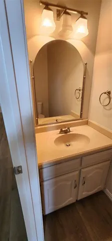 $2,400 | 716 Violet Court, Mesquite, TX 75150