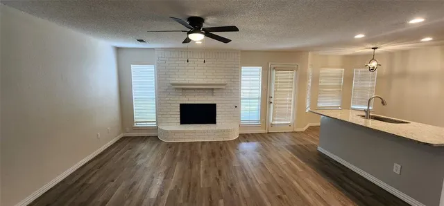 $2,400 | 716 Violet Court, Mesquite, TX 75150