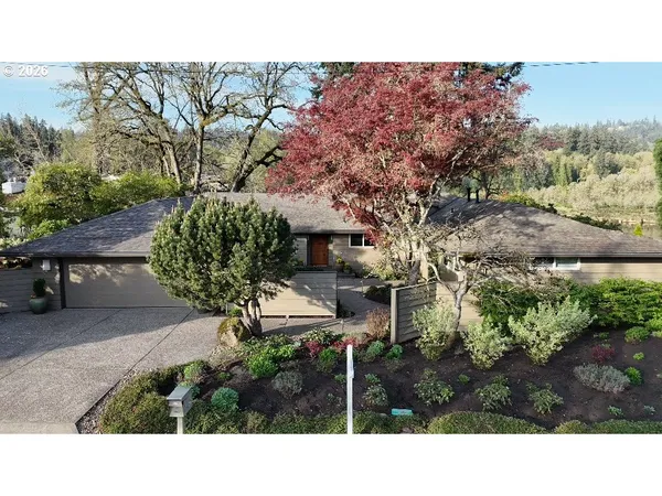 $1,495,000 | 2320 Southeast Mulberry Drive, Milwaukie, OR 97267