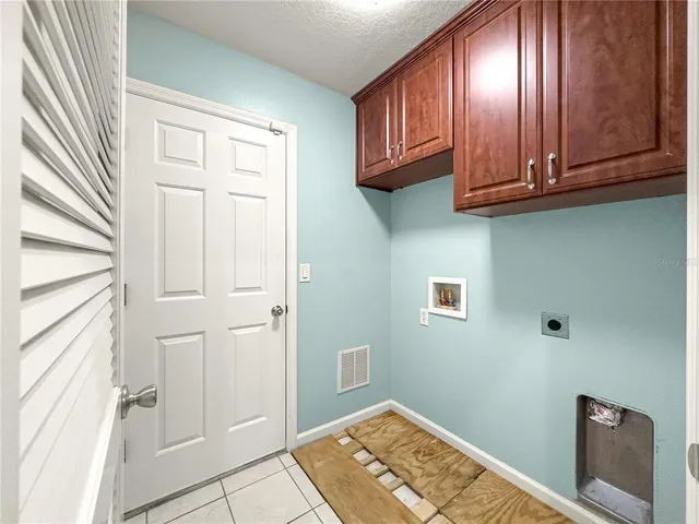 $459,000 | 8045 Waterbury Way, Mount Dora, FL 32757