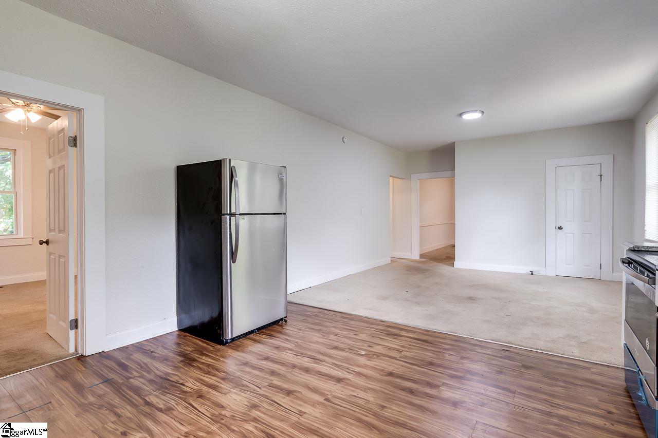 237 Foster Street Anderson, SC 29625 - Photo 11 of 33 Gallery Image 11