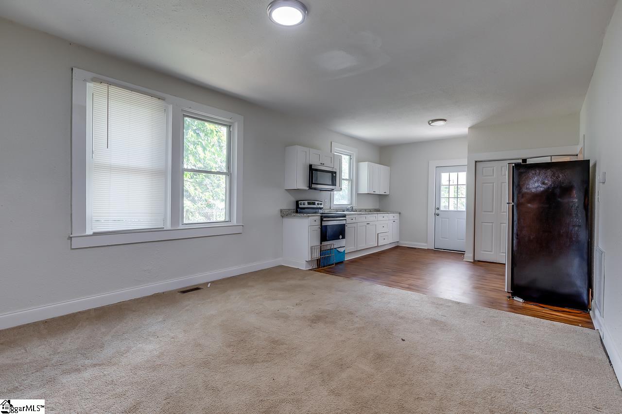 237 Foster Street Anderson, SC 29625 - Photo 12 of 33 Gallery Image 12