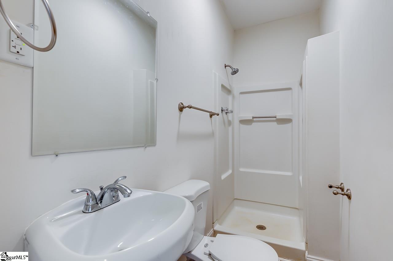 237 Foster Street Anderson, SC 29625 - Photo 26 of 33 Gallery Image 26