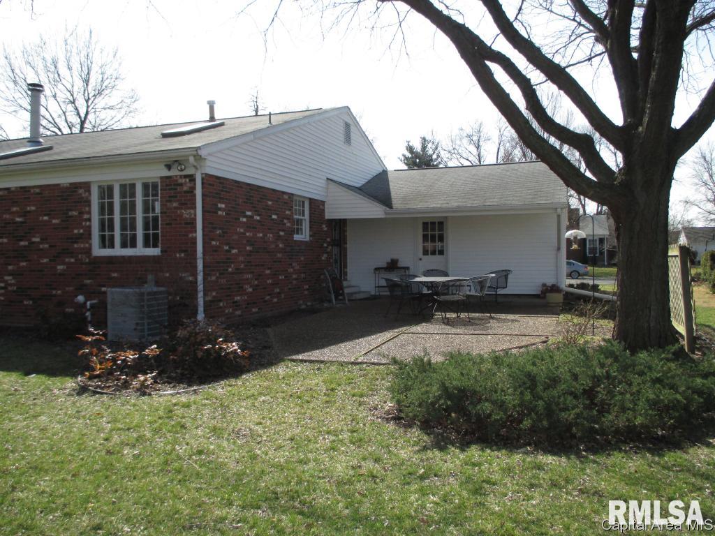 2223 Greenbriar Road Springfield, IL 62704 - Photo 31 of 31
