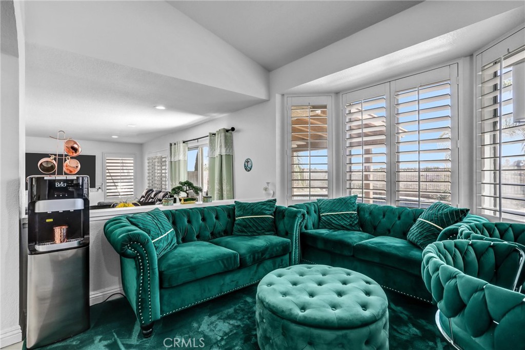 17102 Whispering Brook Way Riverside, CA 92503 - Photo 16 of 71 Gallery Image 16